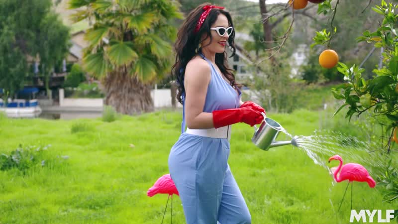 Madrastra habladora se folló a su amado hijo, milf mamá sexo porno maduro hijo chico tetona teta culo amor familia nuevo semen (caliente y cachonda)